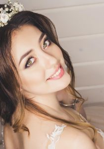 Bridal Makeup1 210x300 1