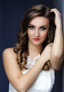Services Bridal Makeup2 210x300 1